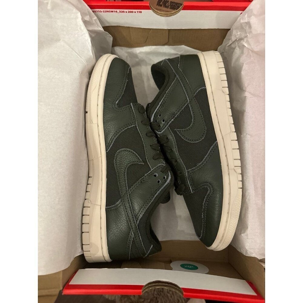 Nikes dunk low retro premium sequoia M6.5 W8